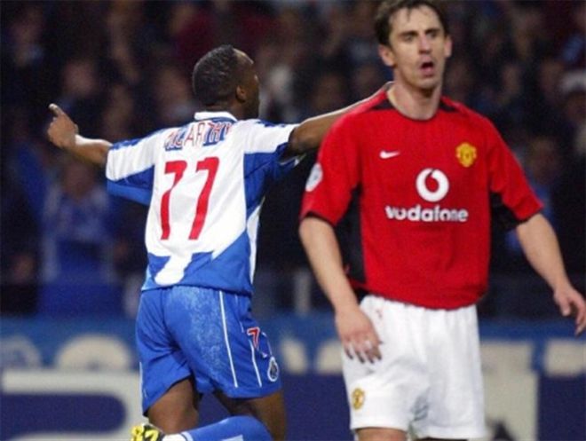 自詹姆斯这 自詹姆斯这